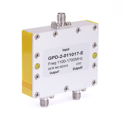 2-Way SMA Power Divider | One Output with DC Block | From 1.1 GHz to 1.7 GHz Rated at 30 Watts