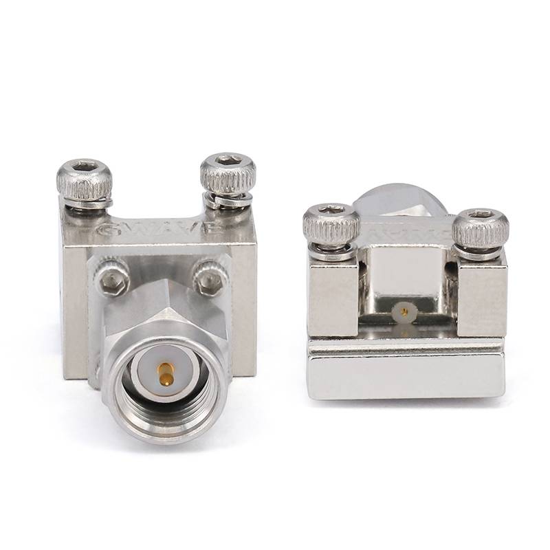 SMA Male Connector Solderless End Launch for PCB, Center Pin Diameter 0.3mm, DC - 26.5GHz