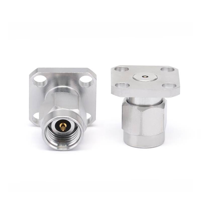 2.92mm Male Connector Field Replaceable with 4 Hole Flange,  DC - 40GHz