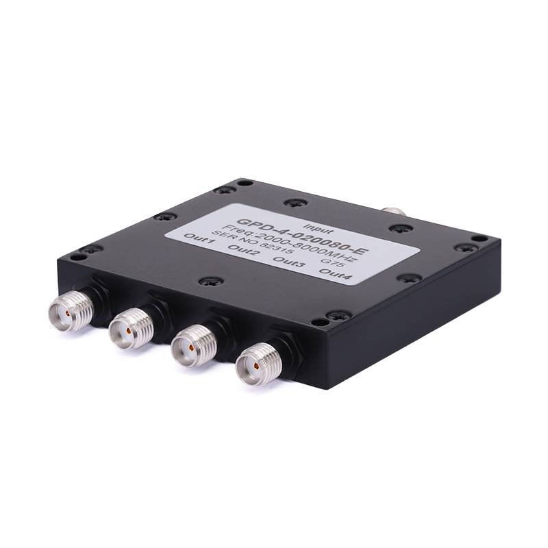 4-Way SMA Power Divider From 2 GHz to 8 GHz Rated at 30 Watts