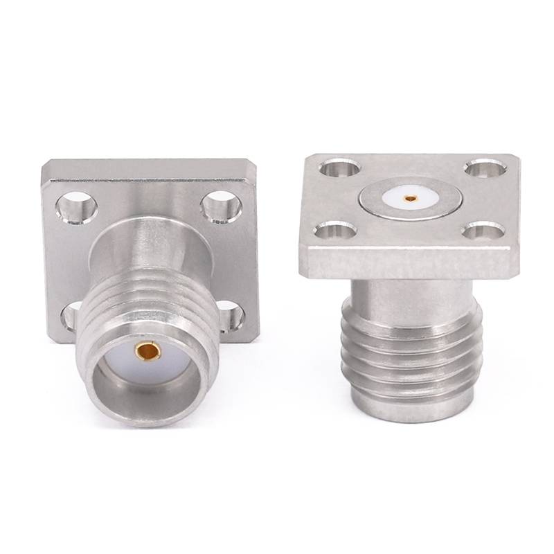 SMA Female Connector Field Replaceable with 4 Hole Flange, Hole Spacing 6.35mm, Acceptable Pin Diameter 0.51mm, DC-26.5GH